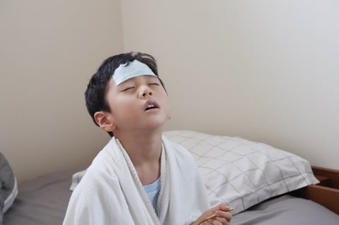 発熱する子ども